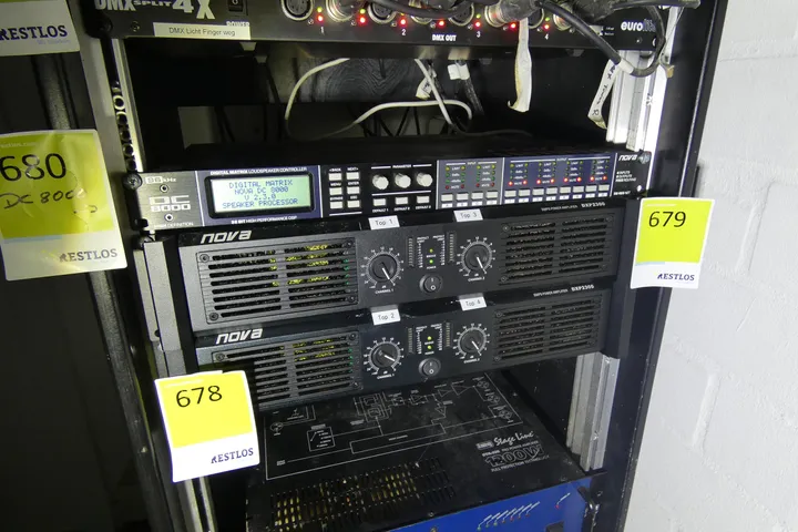 nova - SMPS Power Amplifier Modell: DXP2300